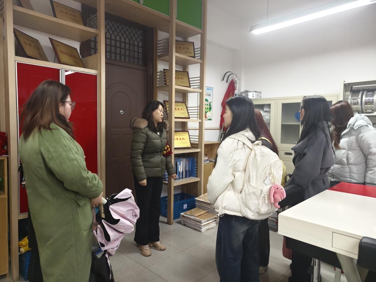 长缨路小学1