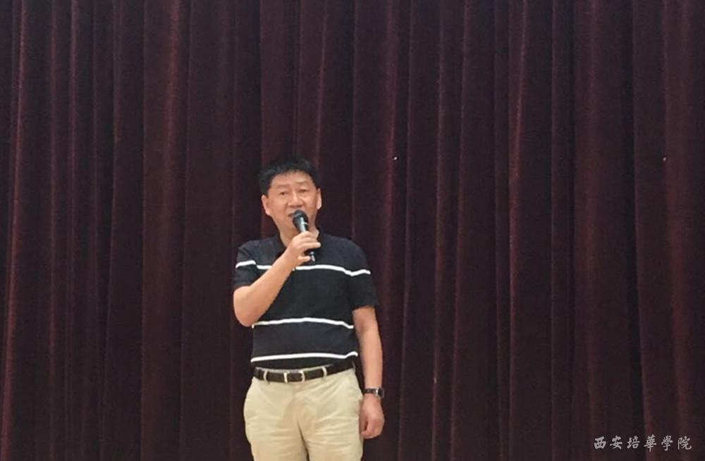 乱谈》参与创建者,菲斯特综艺广播创始人,陕西中教联文化传播公司股东