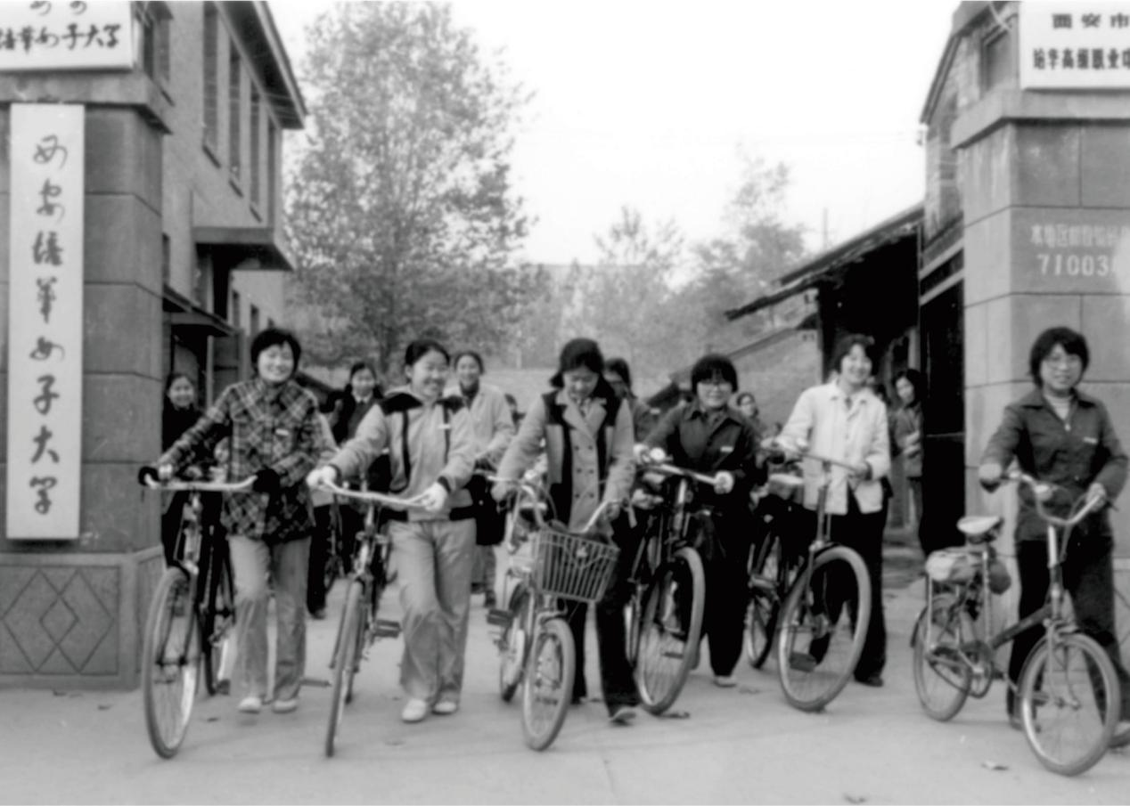 【总编访谈】西安培华学院理事长姜波:书写女性职业教育和民办高等教育的波澜史诗_fororder_图片5