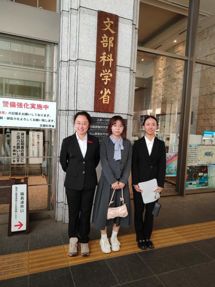 086c848c-65d7-431f-84c3-661cba821d44