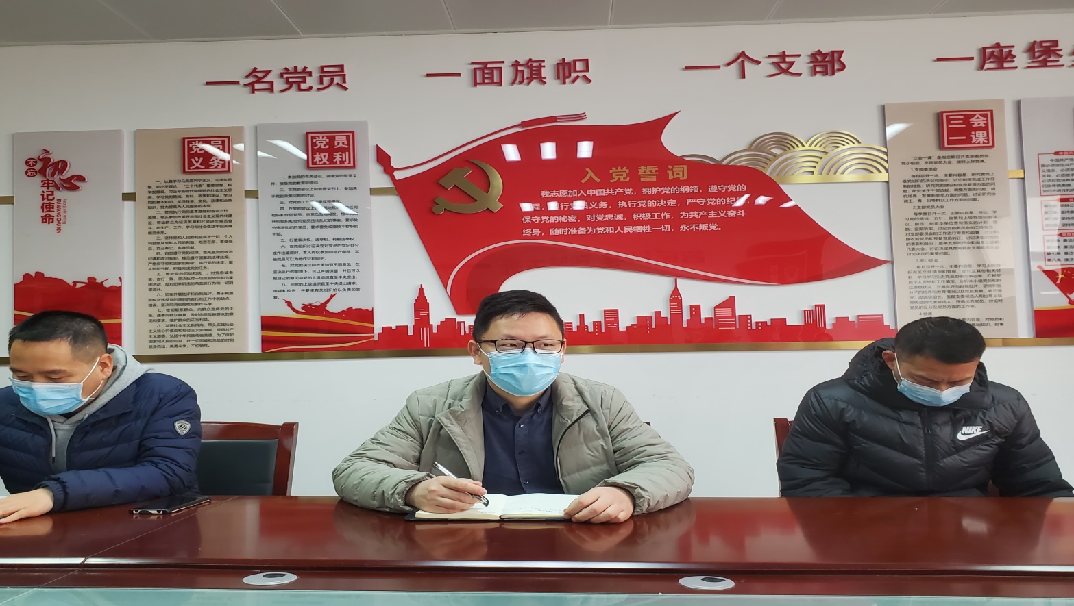 说明: C:\temp\WeChat Files\5fd923213dd4a8313f85f12b875d3e1.jpg